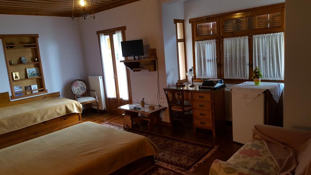 Traditional Guesthouse Marousio Rodavgi Екстер'єр фото