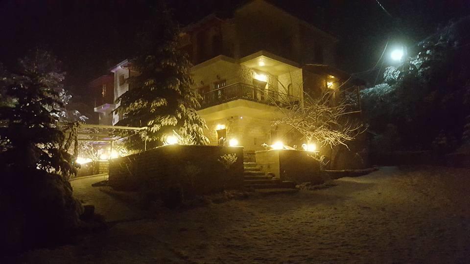 Traditional Guesthouse Marousio Rodavgi Екстер'єр фото