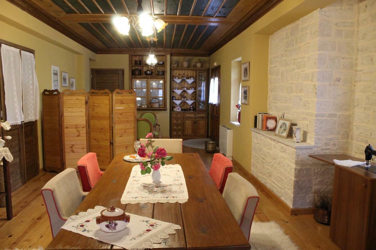 Traditional Guesthouse Marousio Rodavgi Екстер'єр фото